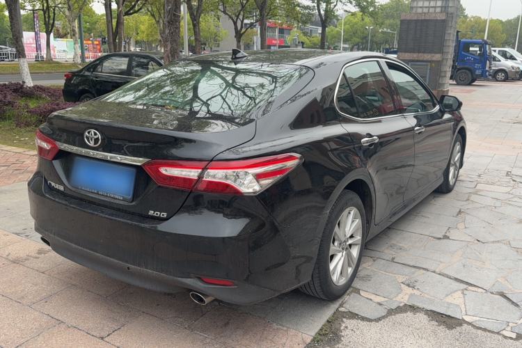 Used Toyota Camry 2021 2.0G Luxury Edition