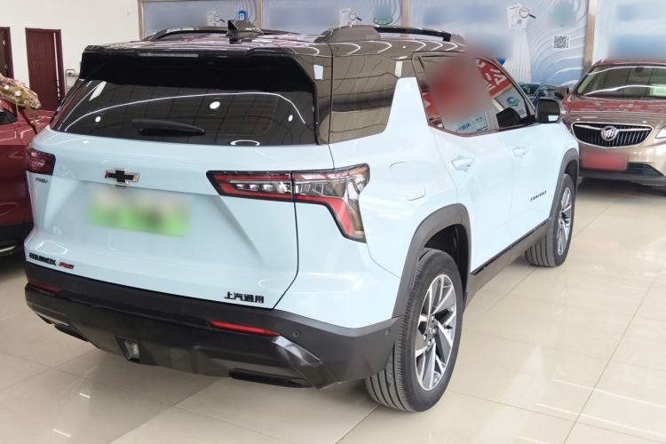 Used Chevrolet Equinox Plus 2024 102km RS Ultimate Edition Rear Right 45 Deg