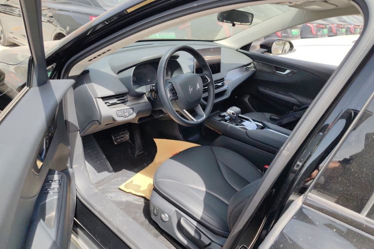 Used Hongqi E-QM5 2021 Charging Version Flagship Edition
