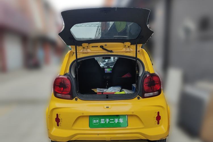 Used Roewe Clever 2022 311km QiQi BoBo Edition Trunk