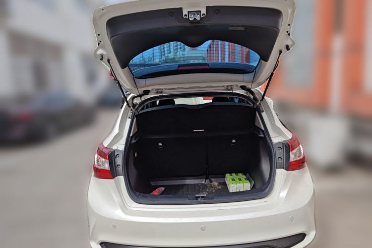 Used Nissan Tiida 2023 1.6L CVT Cool Dynamic Edition Trunk