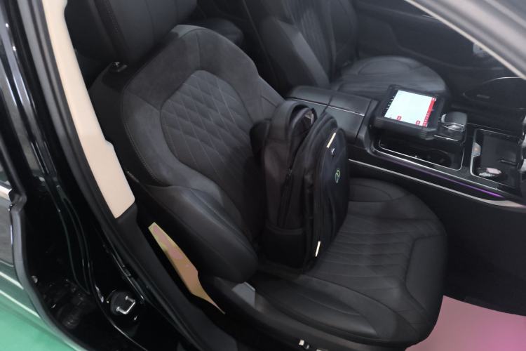 Used Hongqi HS5 2023 2.0T Four-Wheel Drive Flagship Pro Edition