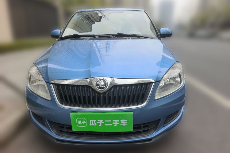 Used Skoda Fabia 2014 1.4L Automatic Crystal Edition