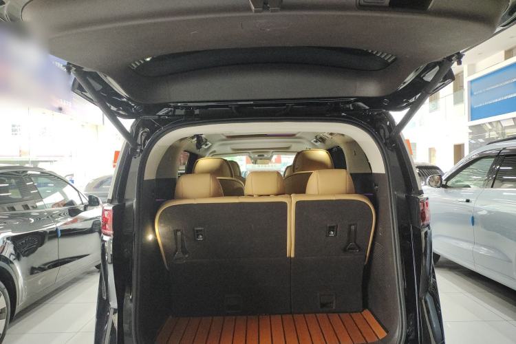 Used Denza D9 2024 DM-i 980 Four-Wheel Drive Prestige Model