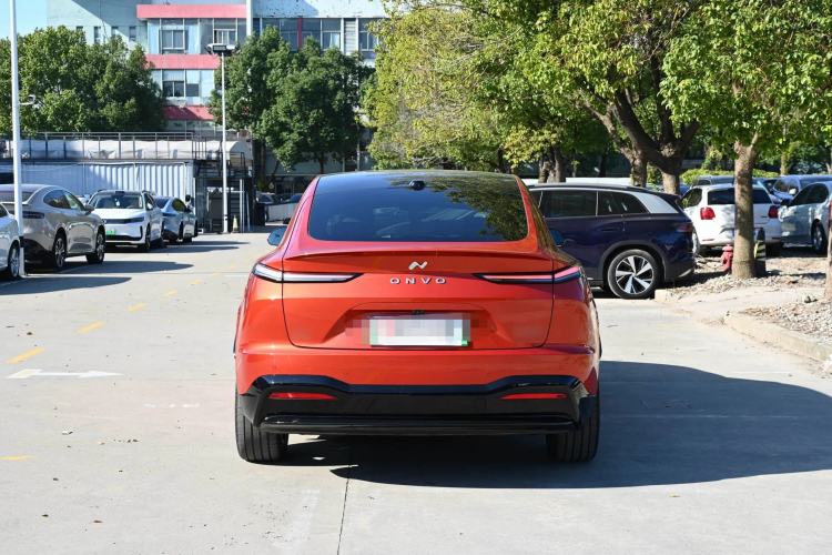 Used ONVO L60 2024 60 kWh Rear-Drive Version
