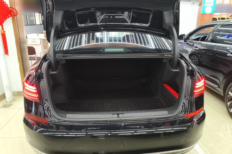 Used Volkswagen Passat 2023 Revised 380TSI Luxury Edition
