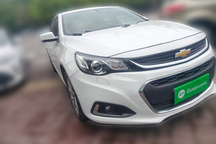 Used Chevrolet Malibu 2018 530T Automatic Luxury Edition Front Right 45 Deg