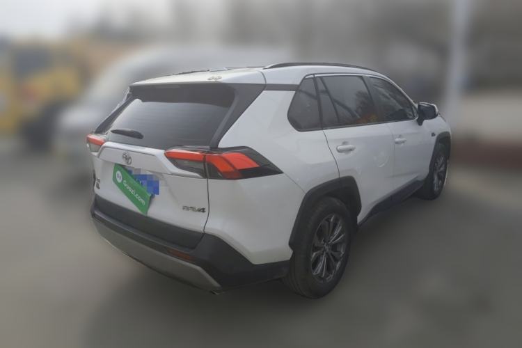 Used Toyota RAV4 2023 2.0L CVT Two-Wheel Drive Fashion Plus Edition