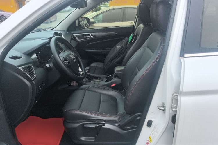 Used CHANGAN CS75 2014 1.8T Automatic Elite Model China IV Standard
