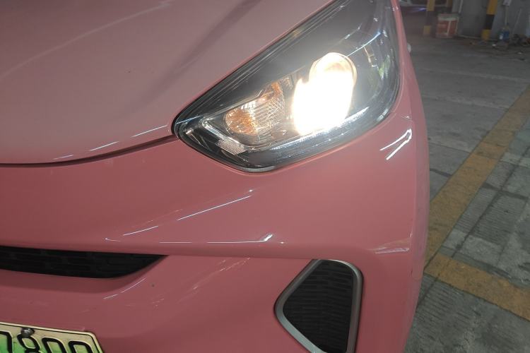 Used Chery QQ Little Ant 2021 200 000-Yuan Ant Fan Edition Talent Version Lithium Iron Phosphate 301 km Left Front Headlight