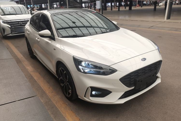 Used Ford Focus 2020 Sedan EcoBoost 180 Automatic ST Line Exterior 1