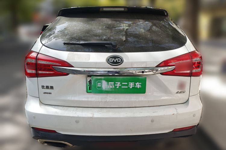 Used BYD Tang New Energy 2015 2.0T Four-Wheel-Drive Flagship Model Rear