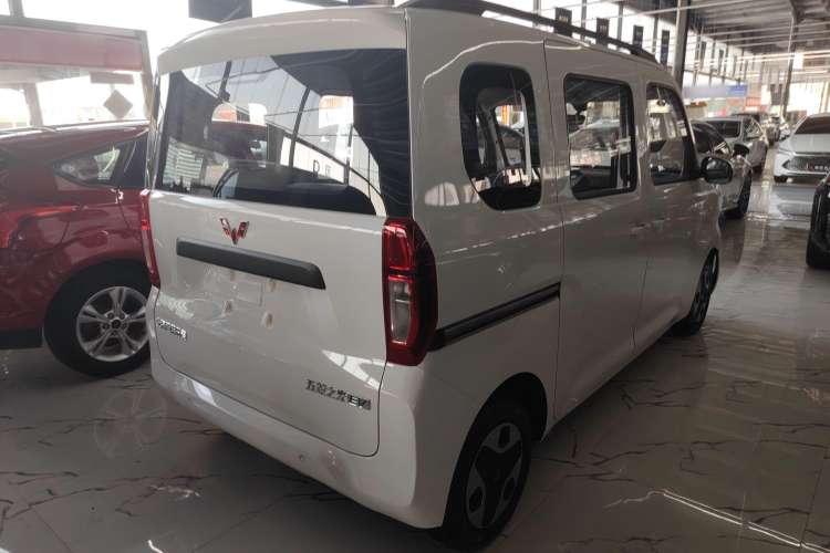 Used Wuling Zhiguang New Energy 2025 Comfort Model