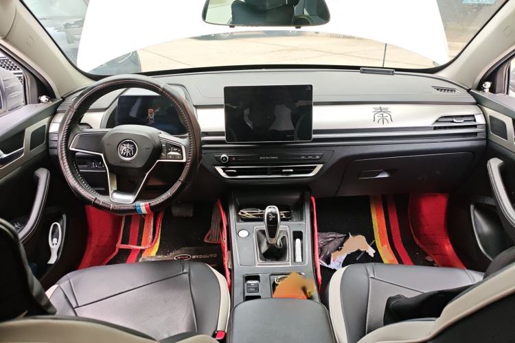 Used BYD Qin Pro 2019 Super Edition 1.5TI Automatic Smart Connect FENGSHANG Model China VI Standard