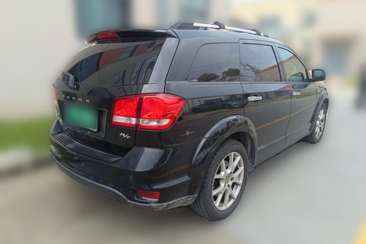 Used Dodge Journey 2013 2.4L Two-Wheel Drive Luxury Version
