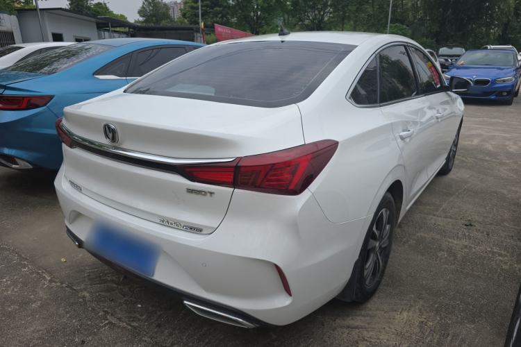 Used CHANGAN Eado 2020 PLUS Blue Whale NE 1.4T GDI DCT Prestige Model
