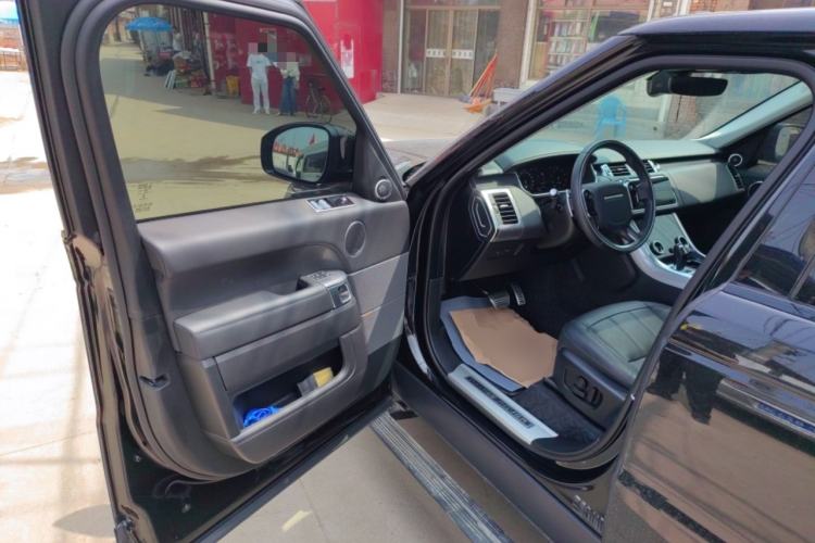 Used Land Rover Range Sport 2020 3.0 L6 HSE DYNAMIC
