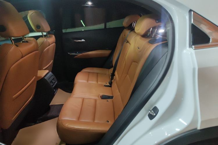 Used Cadillac XT4 2022 28T Two-Wheel Drive Prestige Version
