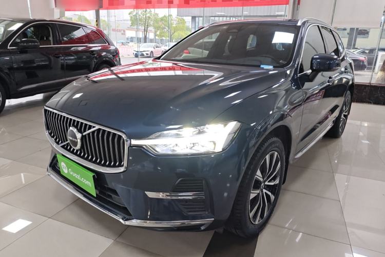 Used Volvo XC60 2023 B5 4x4 Smart Luxury Edition