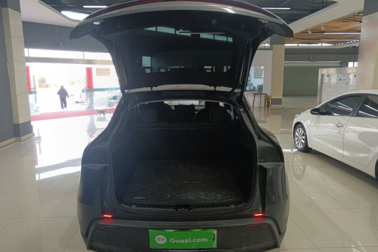 Used Tesla Model Y 2025 Rear-Wheel Drive First Edition