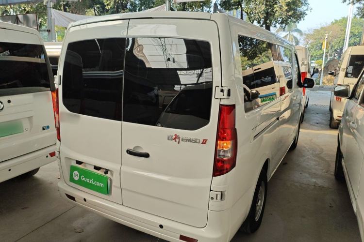 Used Chana Ruixing EM80 2025 Passenger Version Comfort Model 6 Seats 300 km Liftback Door