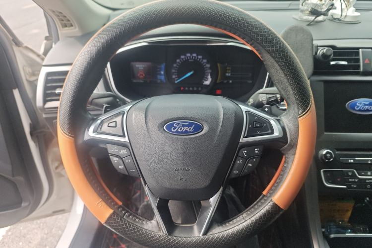 Used Ford Mondeo 2017 EcoBoost 200 Luxury Model
