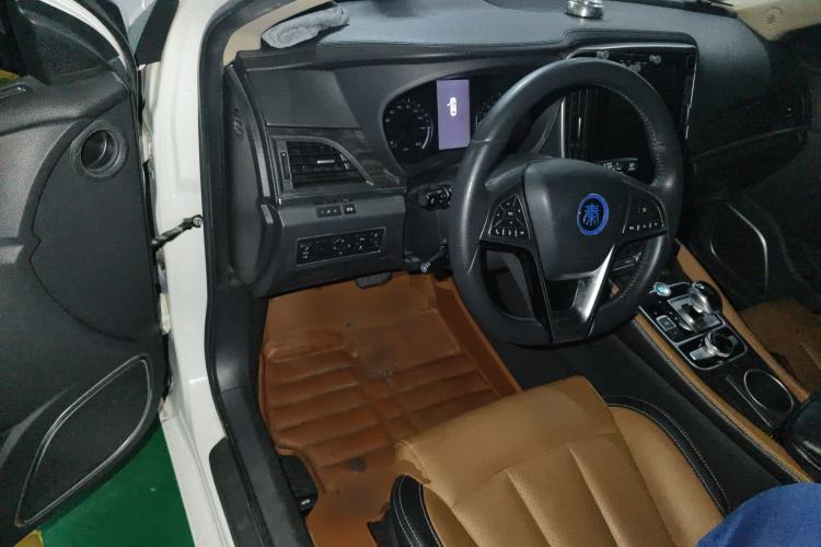 Used BYD Qin 2017 1.5T Luxury Model