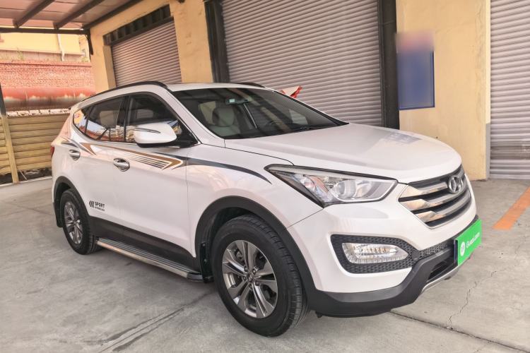 Used Hyundai Santa Fe 2015 2.4L Automatic Two-Wheel Drive Comfort Edition 5 Seats
