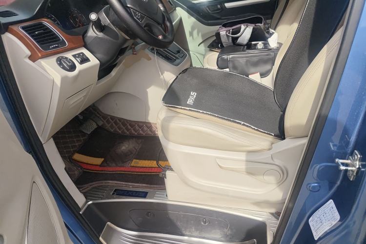 Used SAIC MAXUS G10 2016 2.0T Automatic Elite Edition