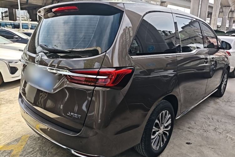 Used Buick GL8 2023 Land Executive Class Comfort Model