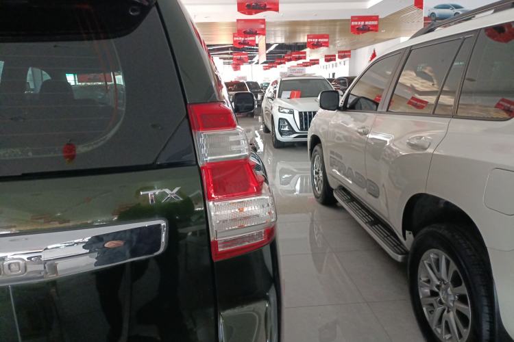 Used Toyota Prado 2016 2.7L Automatic Standard Edition