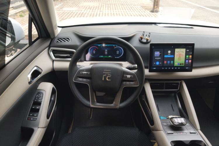 Used BYD Yuan UP 2024 301KM Leading Edition