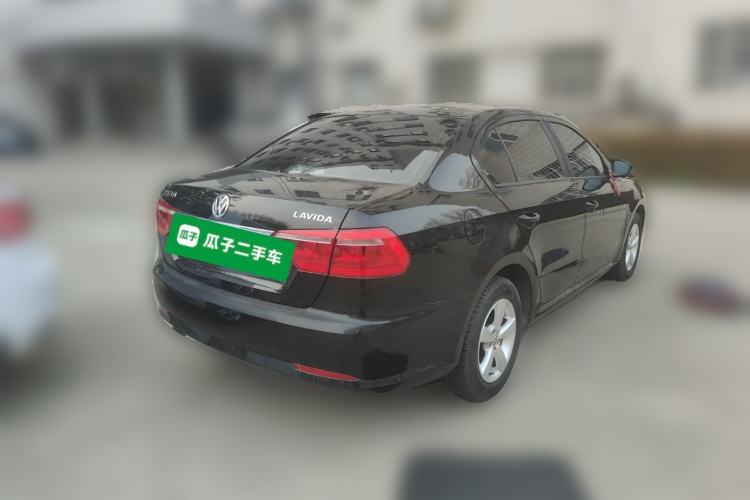 Used Volkswagen Lavida 2015 1.6L Automatic Fashion Edition Rear Right 45 Deg