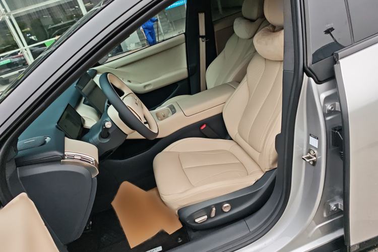 Used XPeng P7+ 2024 Long-Range Max Left Front Seat