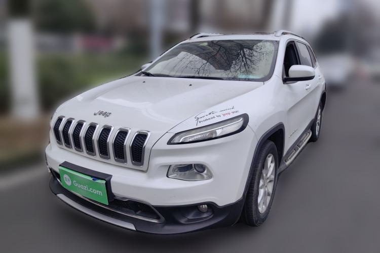 Used Jeep Cherokee 2017 2.0L Superior Edition
