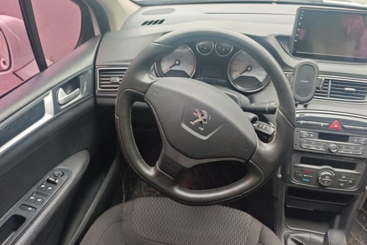 Used Peugeot 308 2014 Enjoy Edition Classic 1.6L Manual Fashion Model