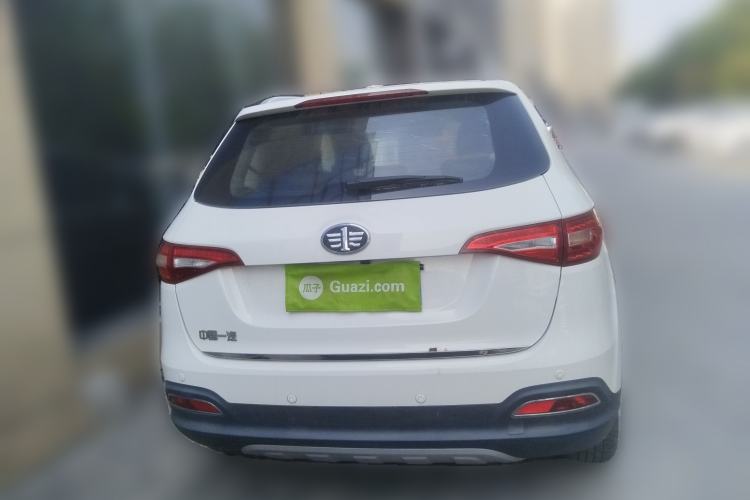 Used FAW Senya R7 2016 1.6L Manual Smart Version Rear