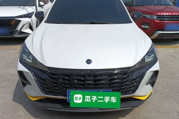 Used Dongfeng Aeolus Yixuan 2023 Mach Edition 1.5T Automatic Pursuit Rider Version Front