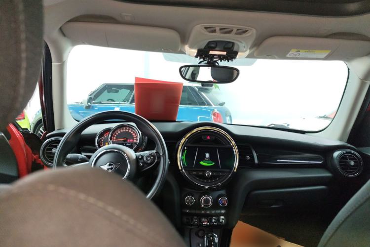 Used MINI 2019 1.5T COOPER Classic Edition Five-Door Version
