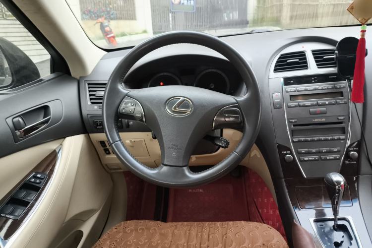 Used Lexus ES 2010 240 Elegant Edition