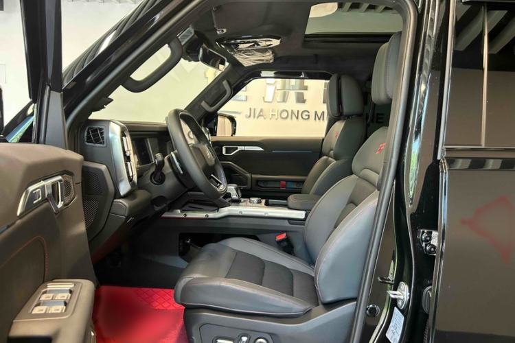 Used JETOUR Traveler 2023 2.0T All-Wheel Drive CrossPRO+