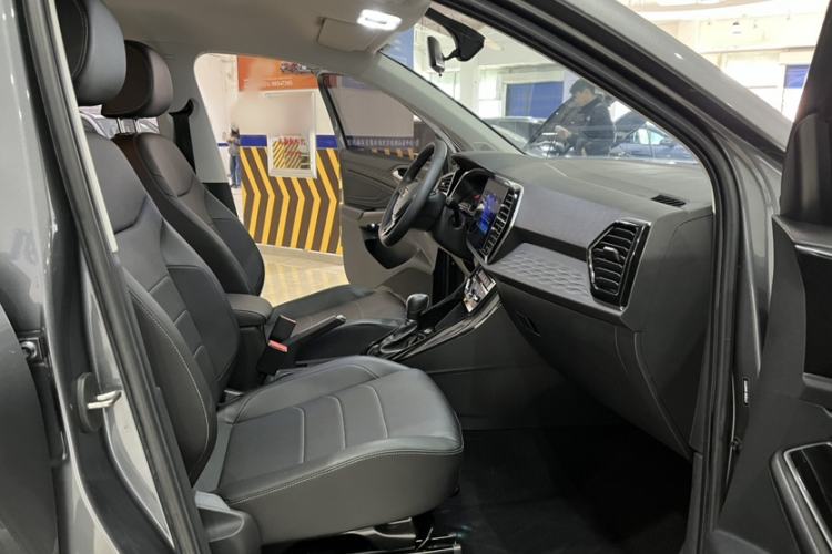 Used Jetta VS5 2021 280TSI Automatic Enjoyment Model Right Front Seat