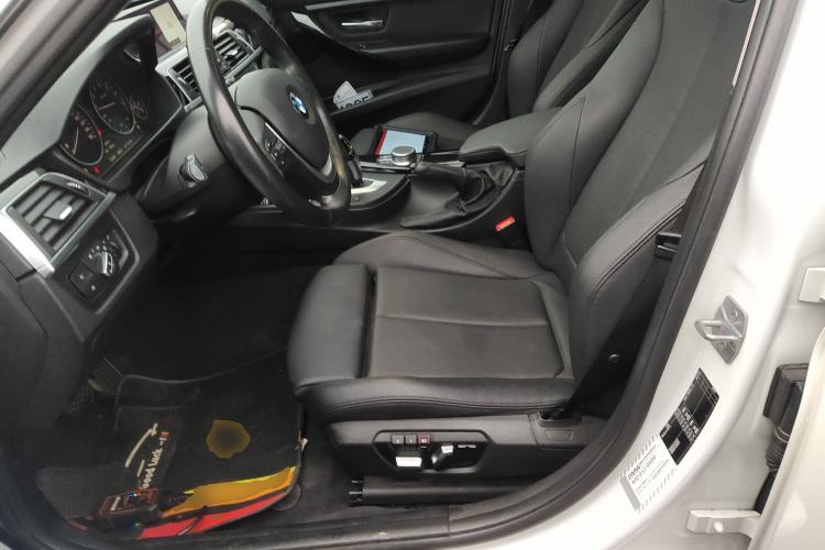 Used BMW 3 Series 2019 320Li Fashion Model
