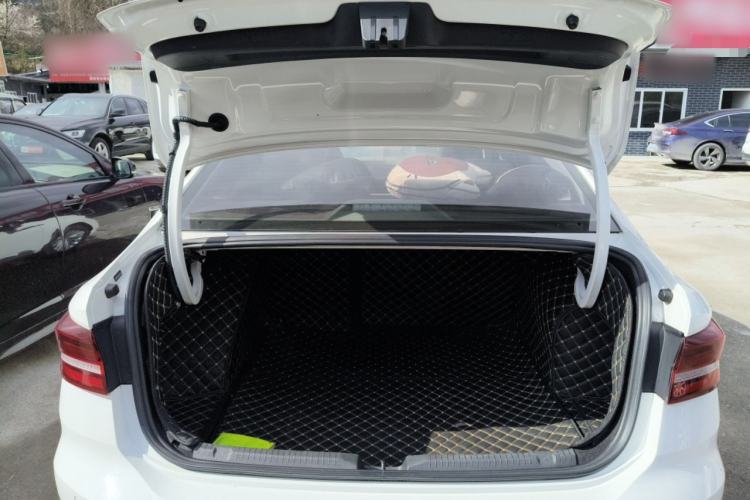 Used Volkswagen Lavida 2021 1.5L Automatic Comfort Edition