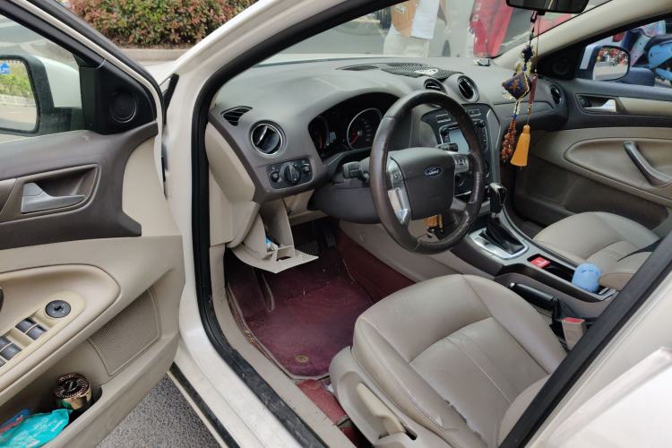 Used Ford Mondeo 2013 2.3L Fashion Edition
