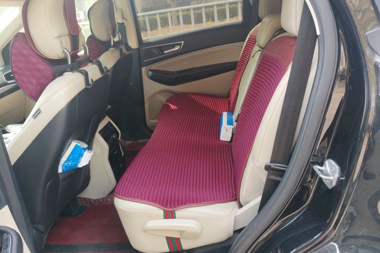 Used Ford Edge 2015 2.0T GTDi Four-Wheel Drive Prestige Model
