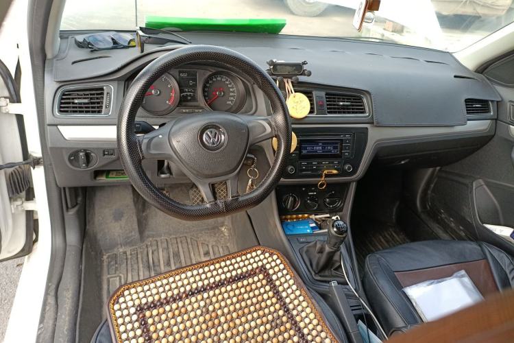 Used Volkswagen Lavida 2017 1.6L Manual Fashion Edition
