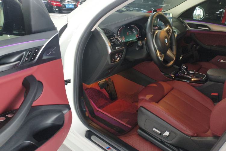 Used BMW X4 2022 xDrive 25i M Sport Package Driver Seat