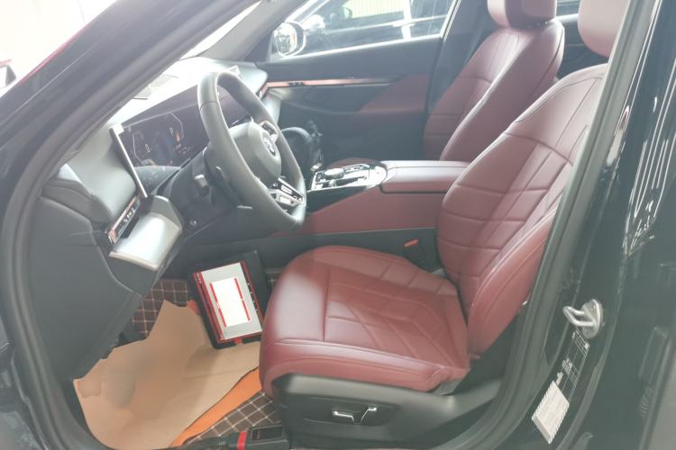 Used BMW 5 Series 2025 525Li M Sport Package