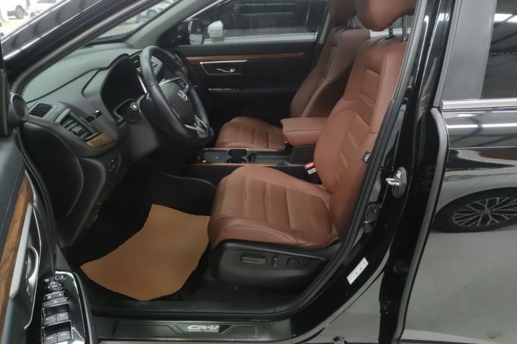 Used Honda CR-V 2021 240TURBO CVT 2WD Fashion Edition